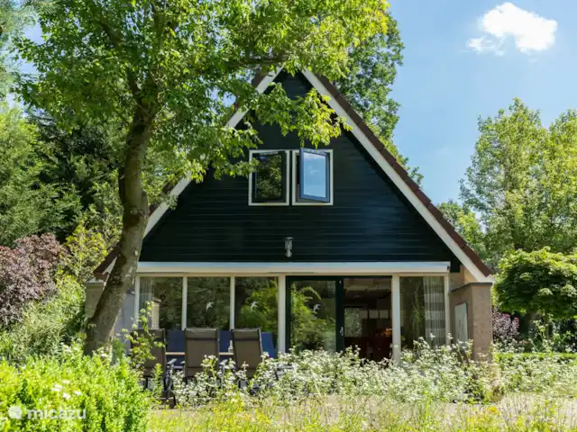Achterkant huis (tuin zijde)